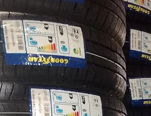 Pneu novo aro 15 em estoque